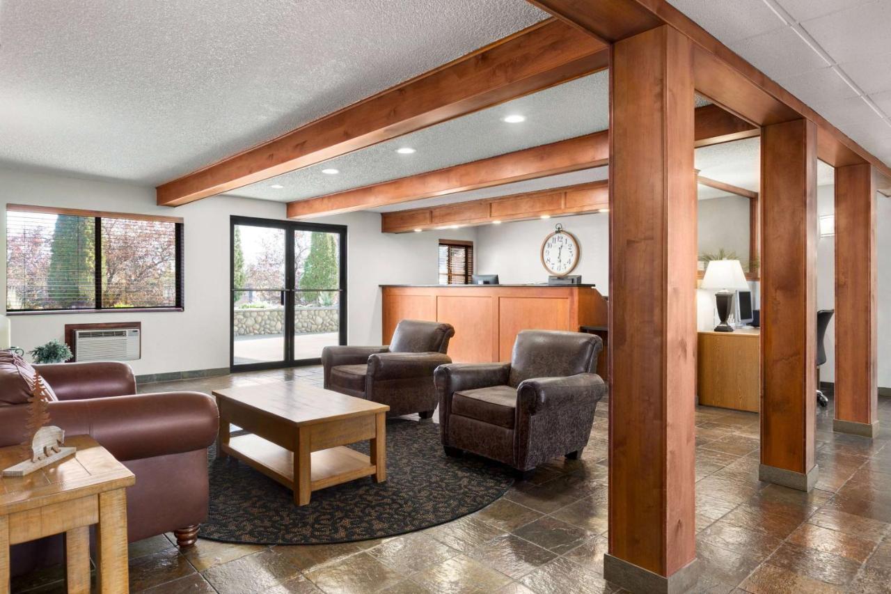 Hotel Baymont By Wyndham Whitefish Exteriér fotografie